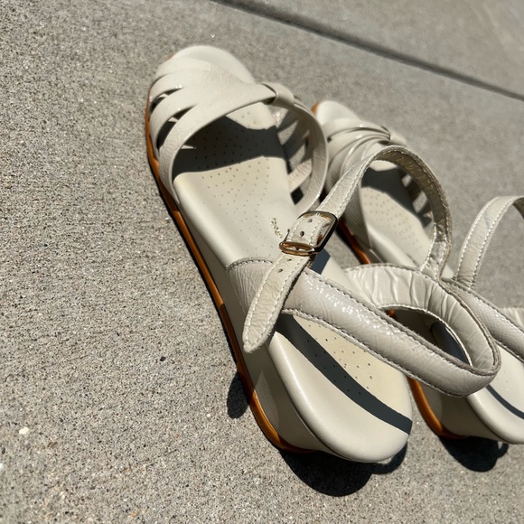 SAS Sandles. 8 WW - Picture 5 of 13